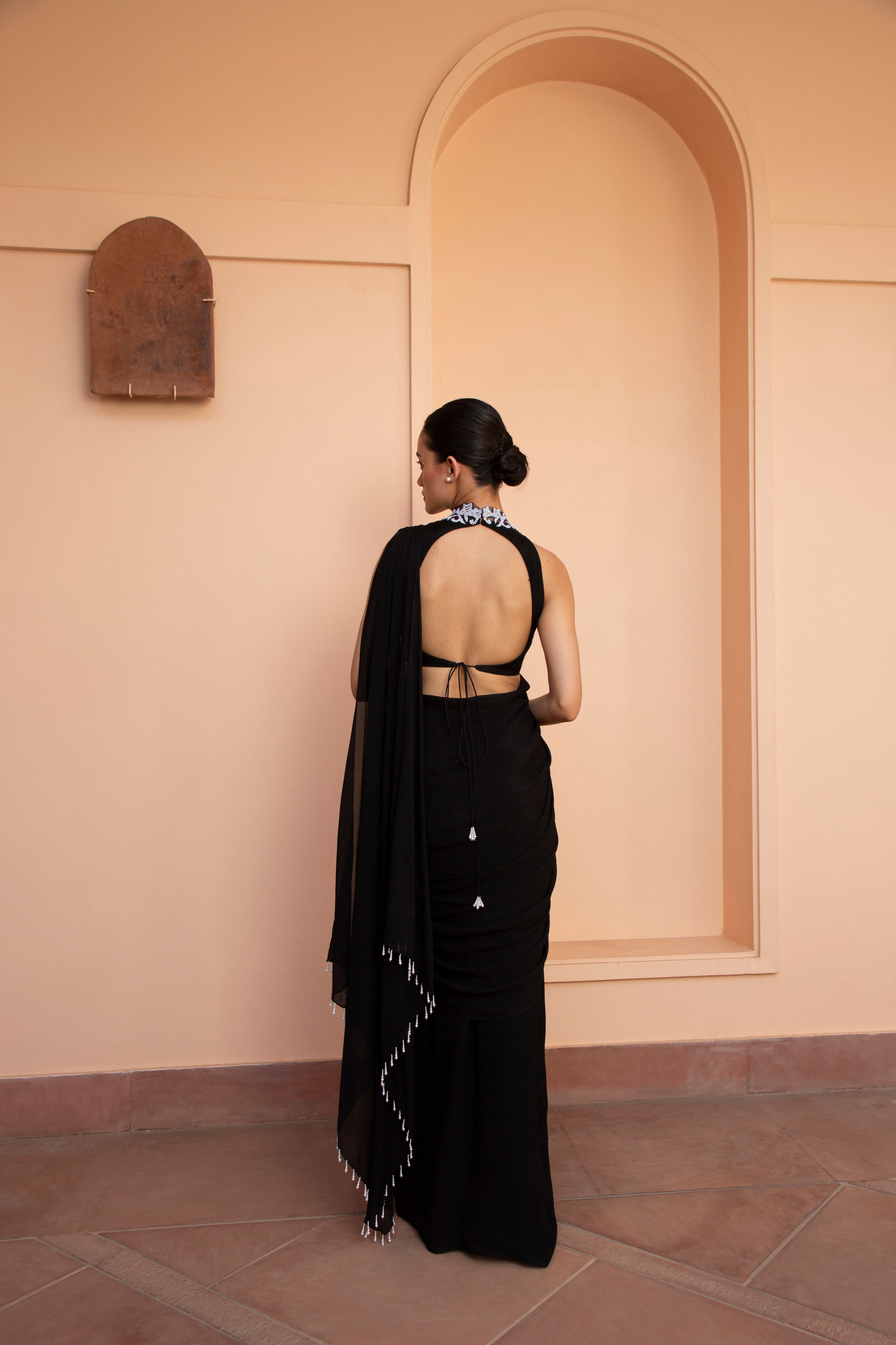 Black Nigra pre draped saree